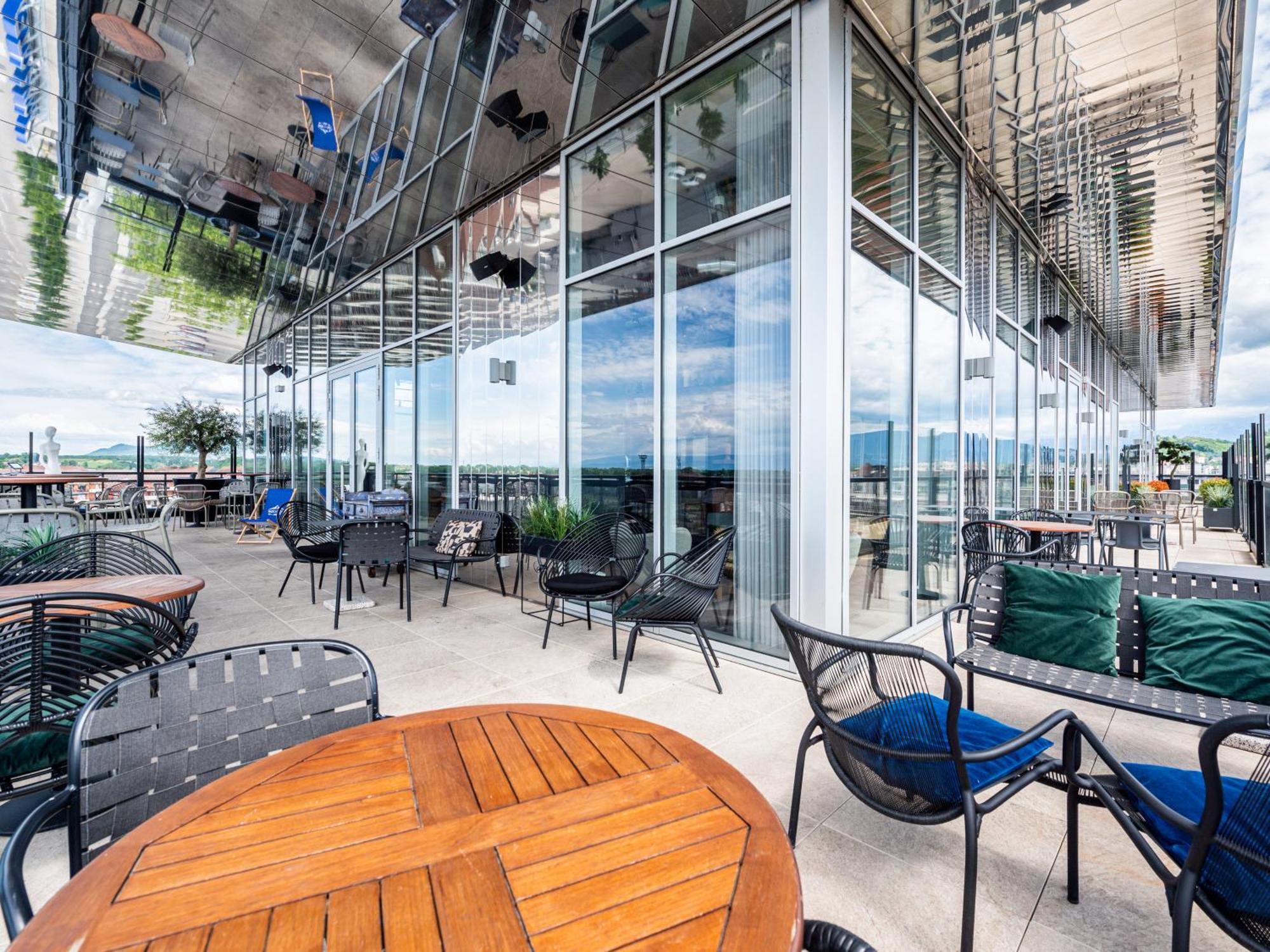 Novotel Annemasse Centre - Porte De Geneve Eksteriør billede