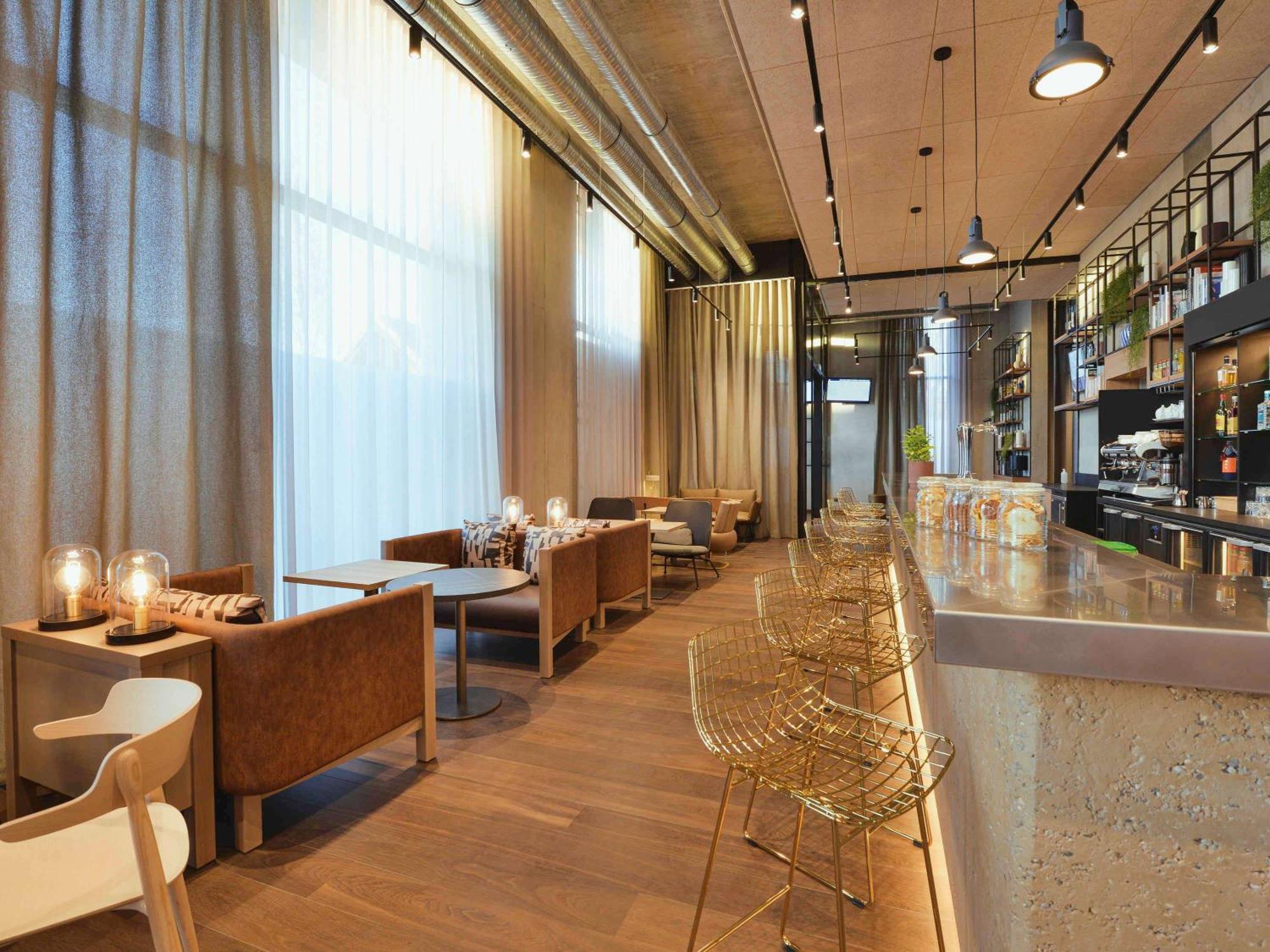 Novotel Annemasse Centre - Porte De Geneve Eksteriør billede